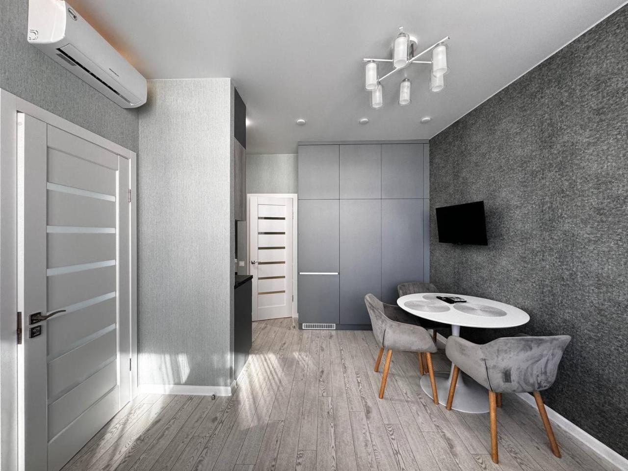 48 Pearl Cozy Apartment Odessa Eksteriør bilde
